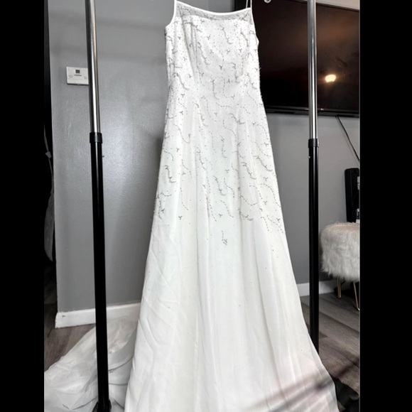 LEBON WEDDING DRESS - Picture 4 of 9